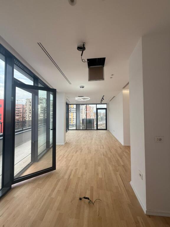 Appartamento di lusso 2+1+2 con veranda in vendita RESIDENZA LAKE VIEW