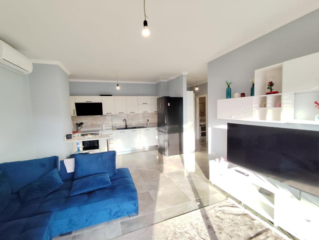 Jepet me qira apartament 1+1, prane Ring Center