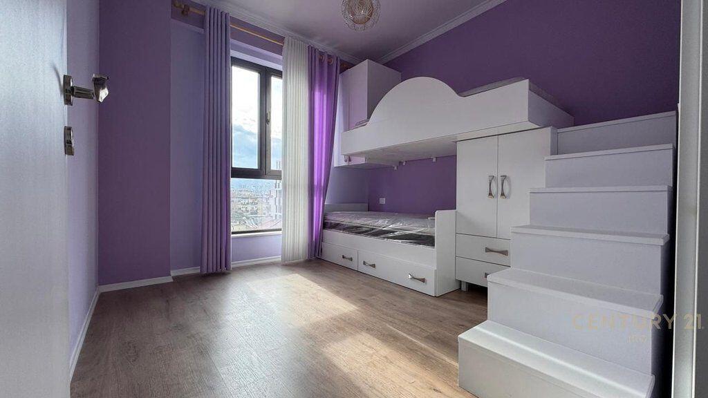 Affittasi appartamento 2+1+2 bagni+ posto auto a Myslym Shyr! 1.100 € /Mese