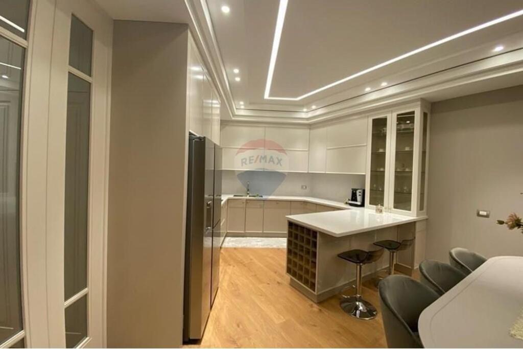 KOMPLEKSI TURDIU, SHESIM APARTAMENT 3+1