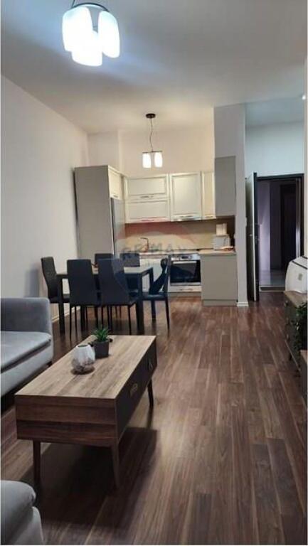 Apartament - Për Qira - Kompleksi Delijorgji, Tiranë