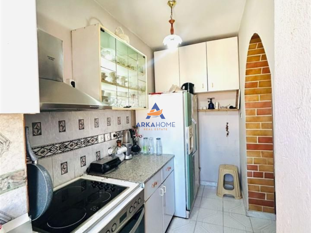 FOR SALE APARTMENT 2+1+BALCONY "NEAR THE FORMER ELECTRIC MARKET, TODI SHKURTI STREET" 150000 EURO