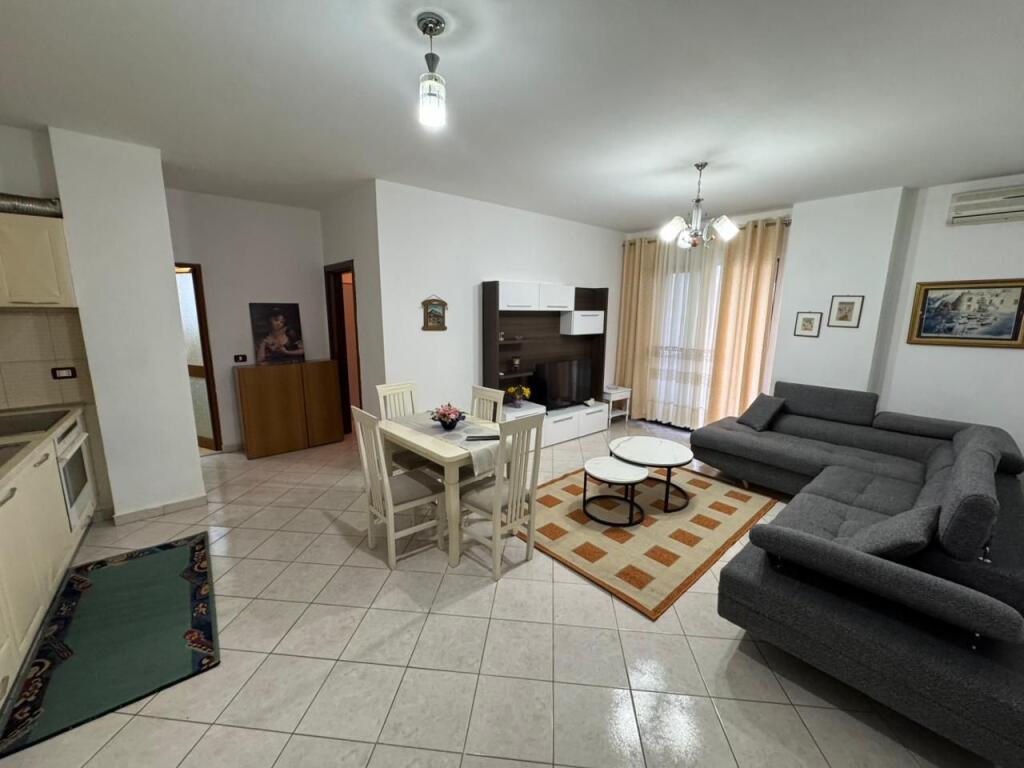 🏡 Appartamento 2+1 in affitto 📍 Astir, vicino alla zona Bohem