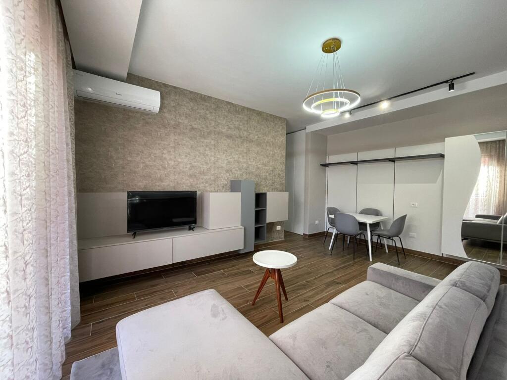Apartament- Për Qira 2+1 DELIJORGJI+PARKIM