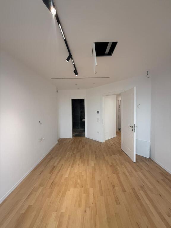 Appartamento di lusso 2+1+2 con veranda in vendita RESIDENZA LAKE VIEW