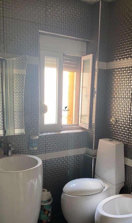 FOR SALE APARTMENT 2+1 DURRESIT STREET 16,800,000 LEKE