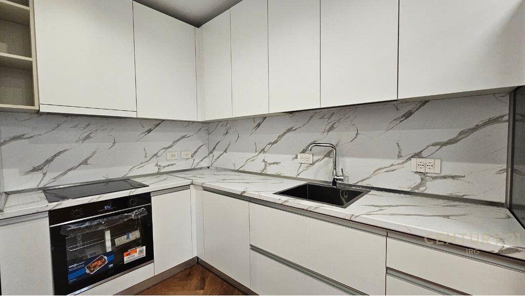 APPARTAMENTO IN AFFITTO 2+1+2 IN CENTRO. 1.500 € /Mese Sup. Totale  100m2