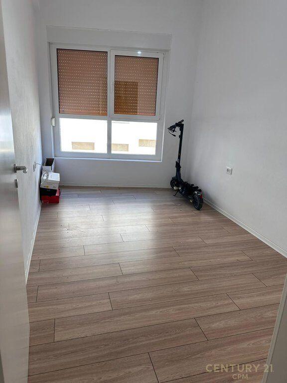 In vendita, Appartamento 2+1, Complesso Mangalem, Tirana. 130.000 €