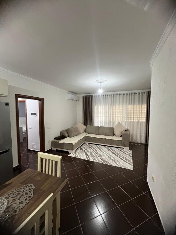 🏡 Jepet me qira apartament 1+1 📍 Fresk, tek Thesari 🏢 Kati 3 💶 Çmimi: 350 € 📞 Kontakto: