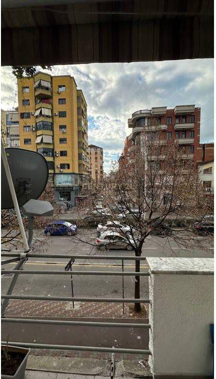 APPARTAMENTO 2+1+2 IN VENDITA VICINO AL VIALONE NENE TEREZA KAMEZ 104,670 €