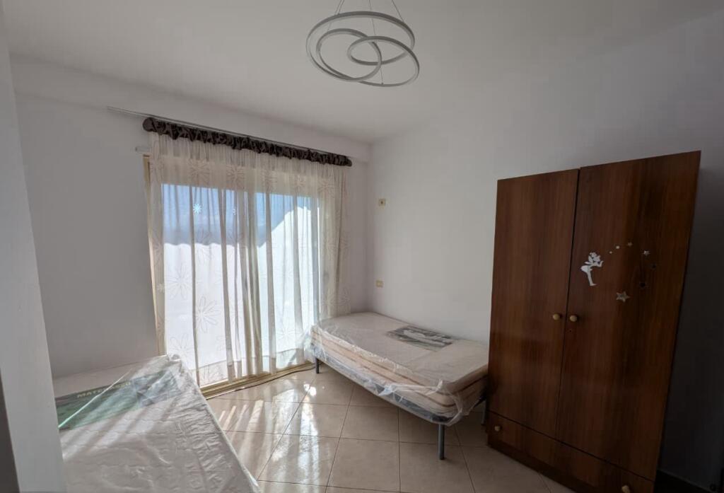 APARTAMENT ME QERA 2+1 OXHAKU 55.000 LEKE