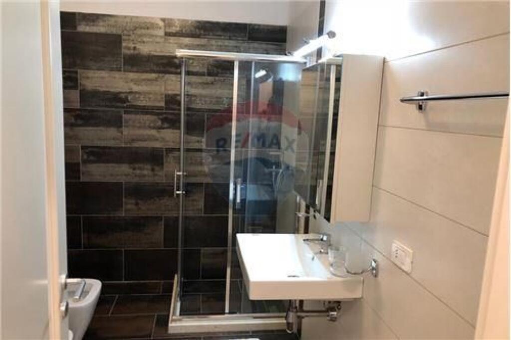 Apartament - Për Qira - Kompleksi Delijorgji, Tiranë