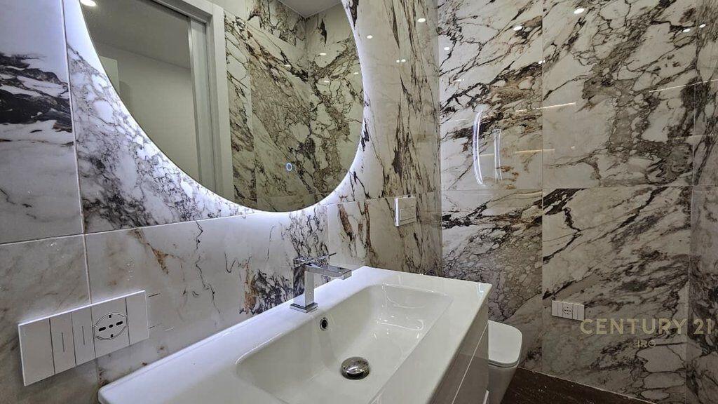 APPARTAMENTO IN AFFITTO 2+1+2 IN CENTRO. 1.500 € /Mese Sup. Totale  100m2