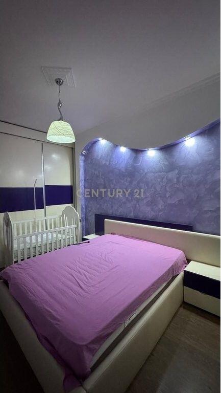 apartment for rent in shkoze 2+1+2+garage