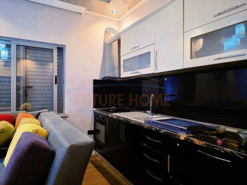 Jepet me qera apartament 2+1+2+post parkimi