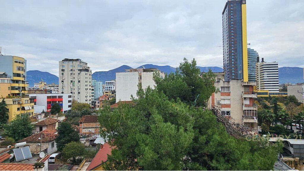 APPARTAMENTO IN AFFITTO 2+1+2 IN CENTRO. 1.500 € /Mese Sup. Totale  100m2
