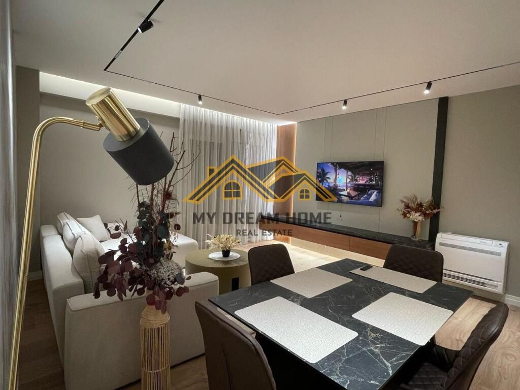AFFITTASI SUPER APPARTAMENTO 1+1 SPIAGGIA DURRES!