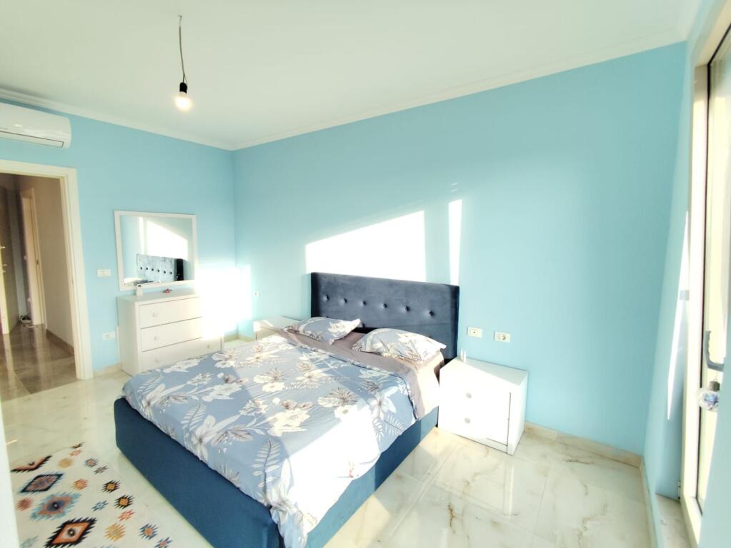 Jepet me qira apartament 1+1, prane Ring Center