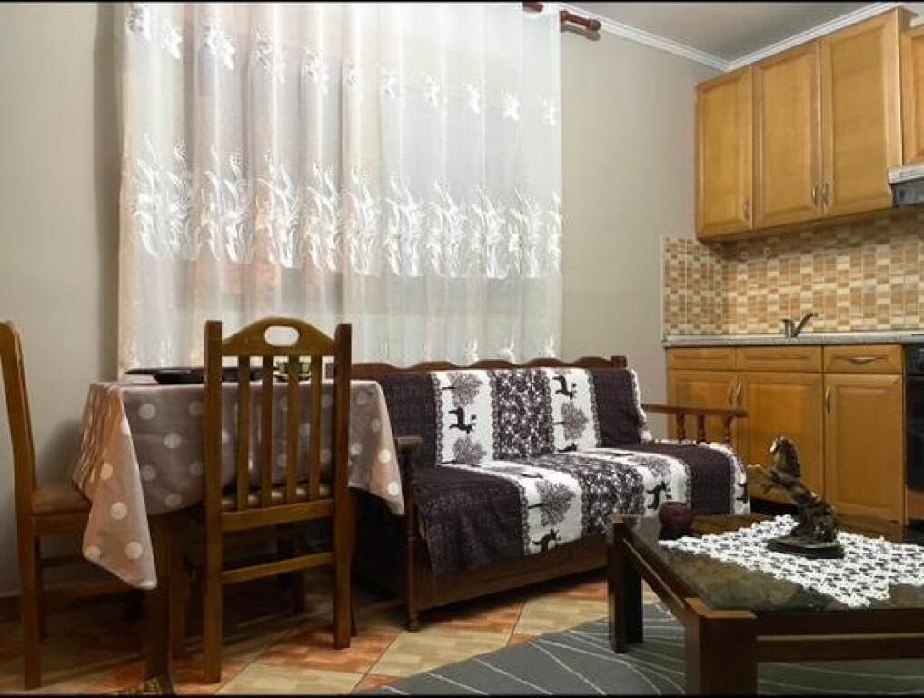 Affittasi casa 1+1 arredata vicino a Ish Parku