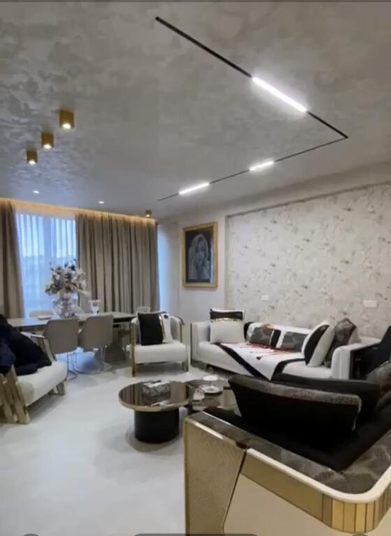 FOR SALE APARTMENT 2+1+2 PARKING SPACES ALI DEMI 240,000 EURO