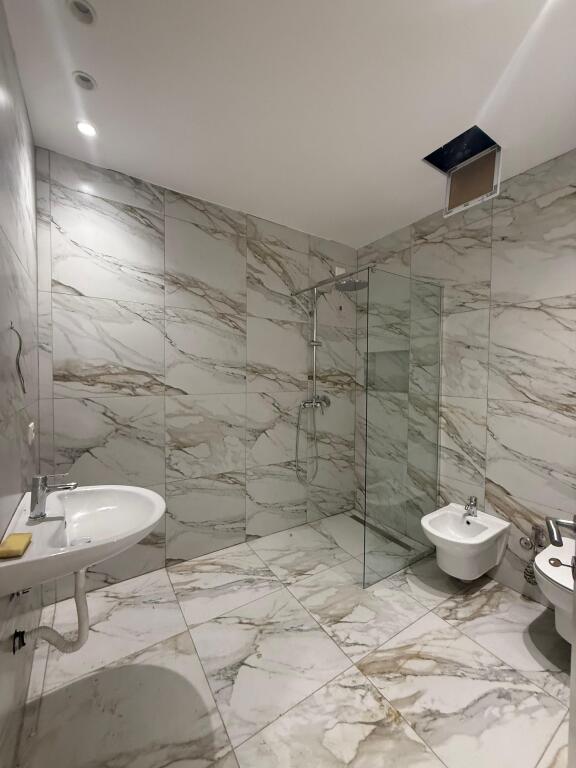 Apartament 2+1 + Parkim tek Lake View Residence!