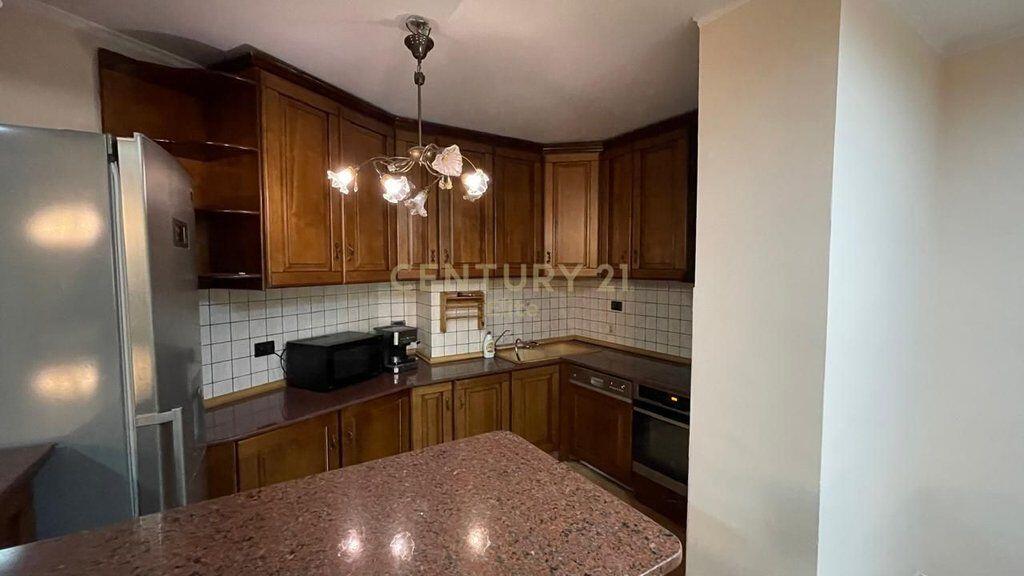 Qira – Apartament 2+1+2, Sheshi Willson