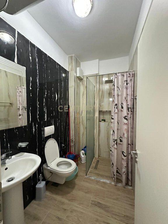 APPARTAMENTO 1+1 IN VENDITA A GJIRI I LALZIT VICINO AL COMPLESSO "INSIFA" 110,000 €