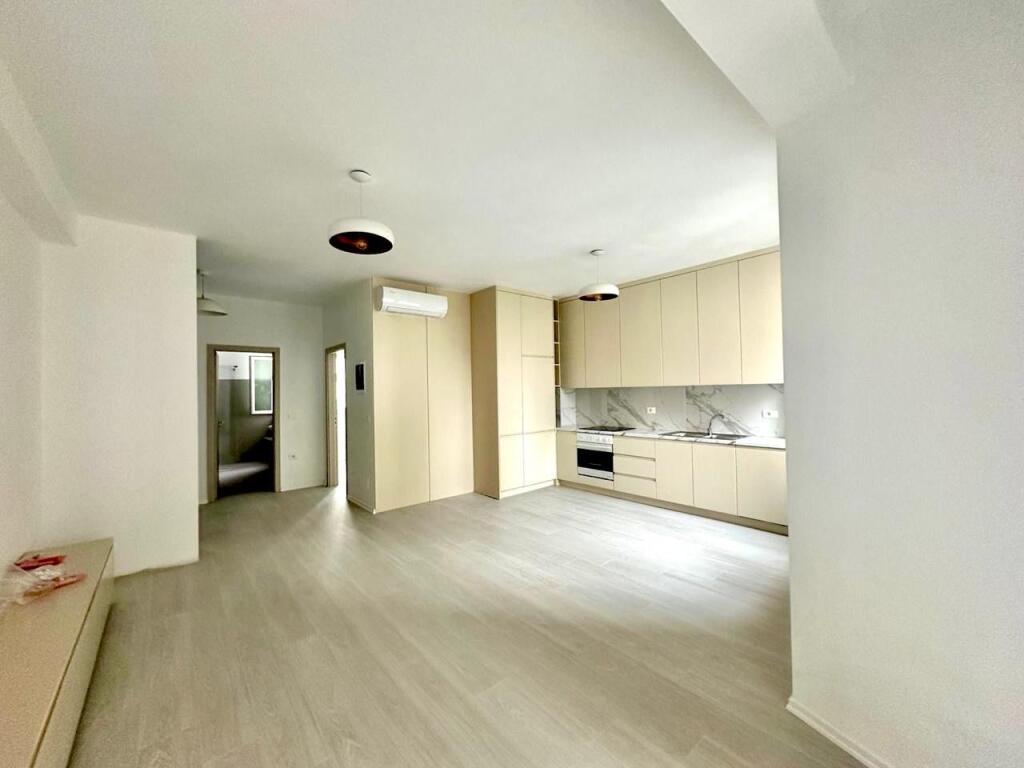 Apartament 2+1+parkim tek River Rezidence
