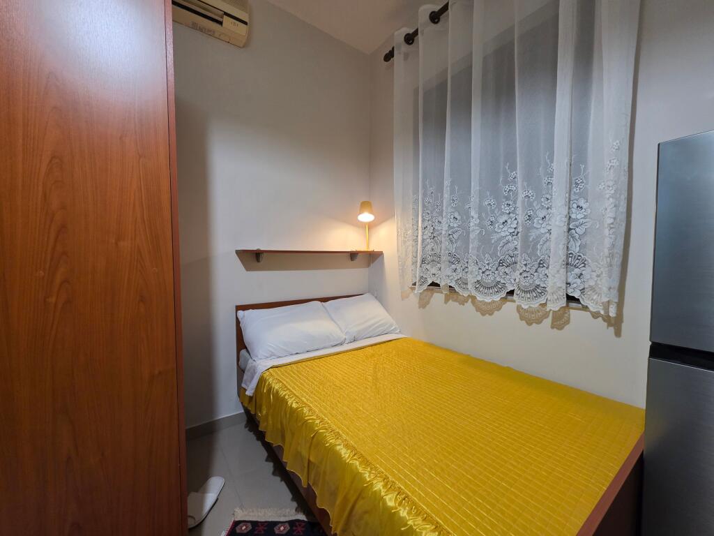 Studio apartment for rent