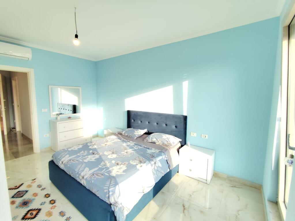 Jepet me qira apartament 1+1, prane Ring Center