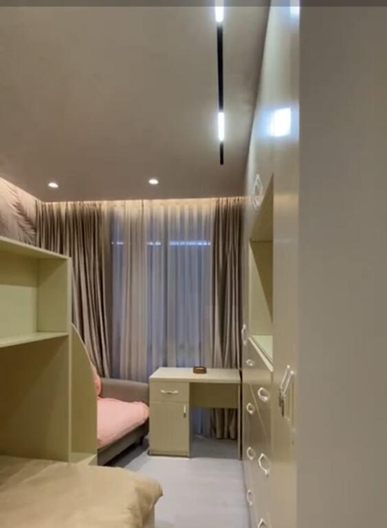 FOR SALE APARTMENT 2+1+2 PARKING SPACES ALI DEMI 240,000 EURO