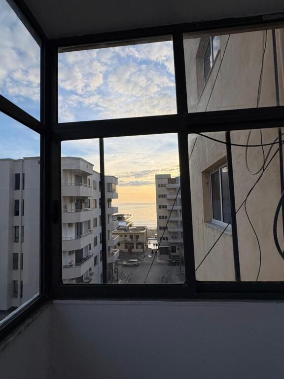 Super 1+1 apartments for rent with sea view