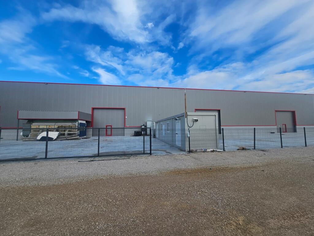 📢 WAREHOUSE FOR RENT IN RINIA SECTOR, DURRES