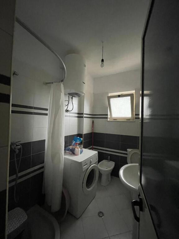Affittasi appartamento 1+1 in Via Congresso di Tirana, Mine Peza 50.000 lek!