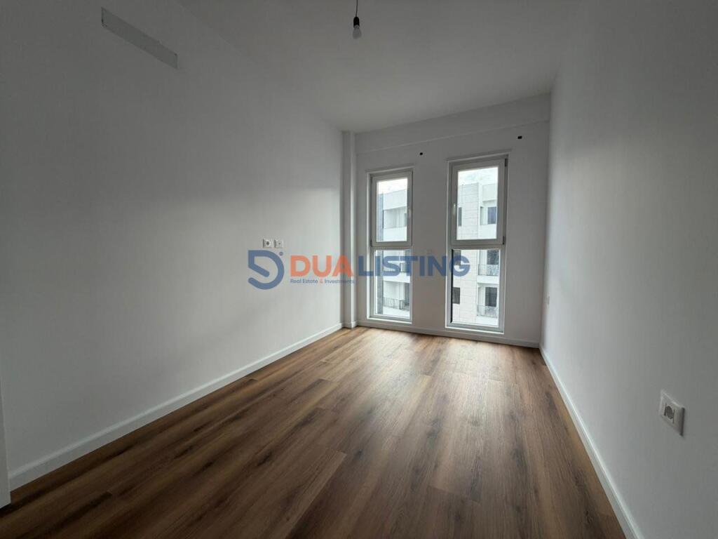 OKAZION! Shesim Apartament 3+1+2 në Diellon Apartments, Paskuqan!