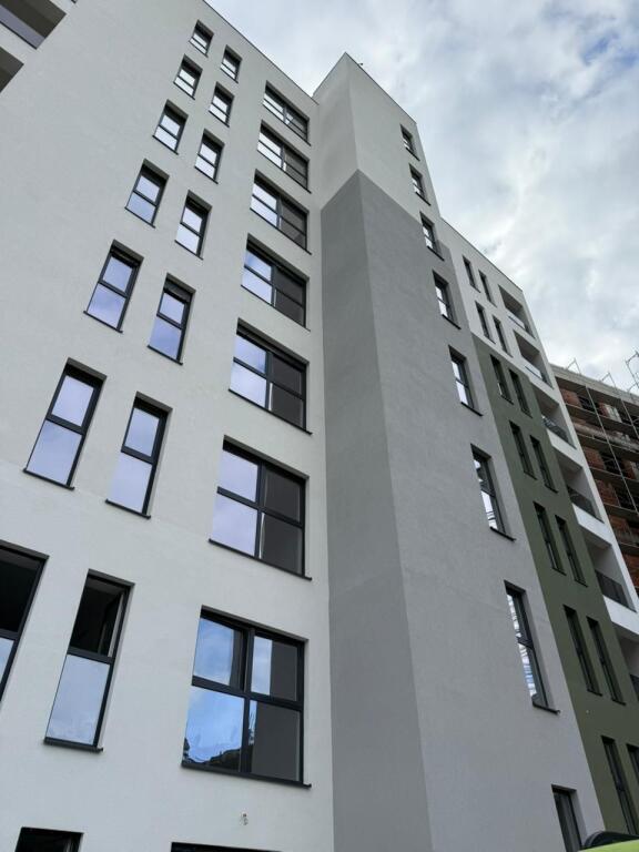 OKAZION! Shesim Apartament 3+1+2 në Diellon Apartments, Paskuqan!