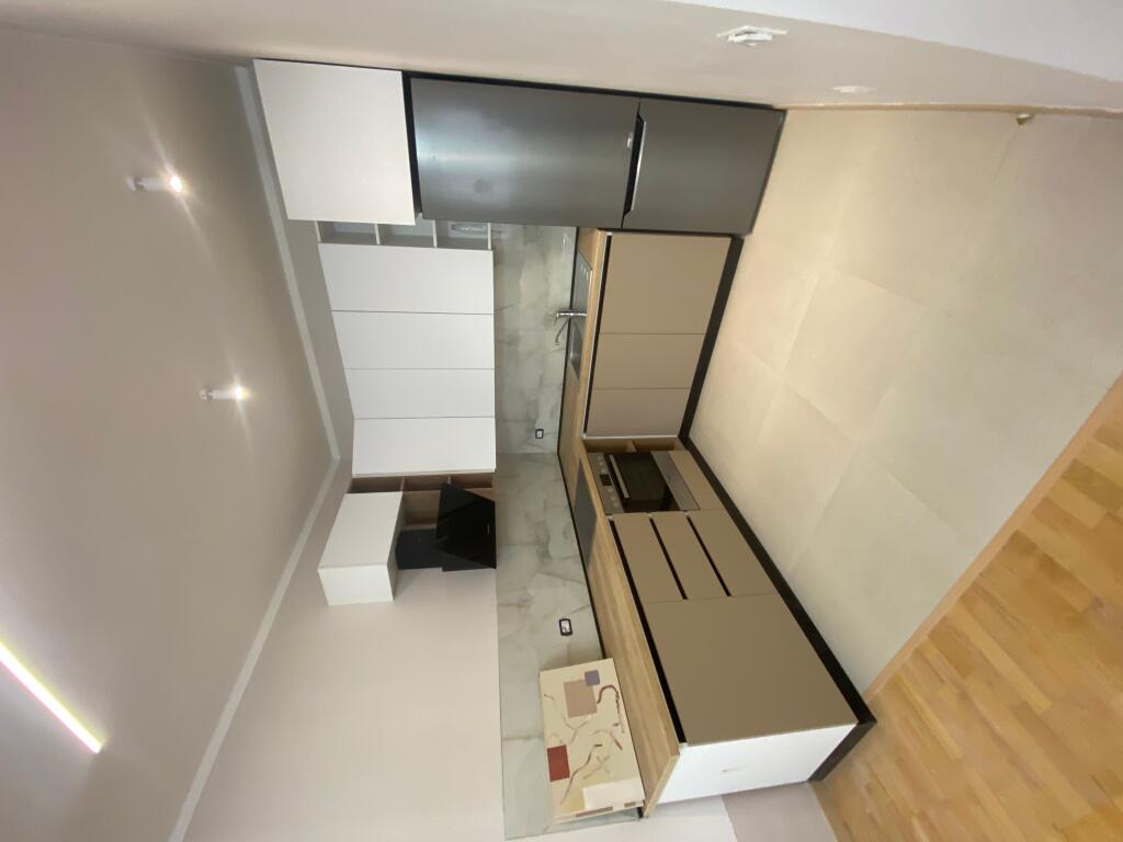 2+1, empty with kitchen, at the latest station of New Tirana, 750 euros