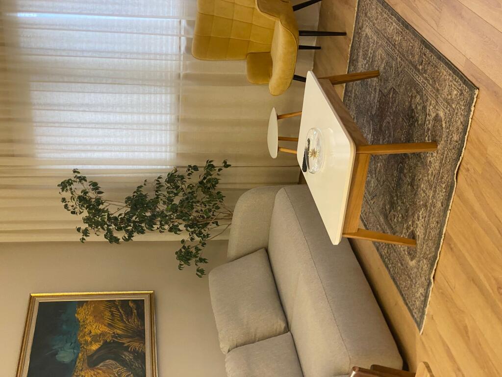 2+1, arredato, ultima stazione della nuova Tirana, 800 euro