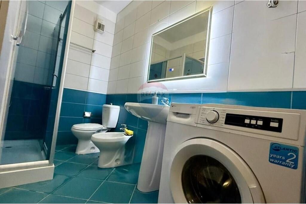 APARTAMENT 2+1 +  Post PARKIM  1🚘PËR QIRA