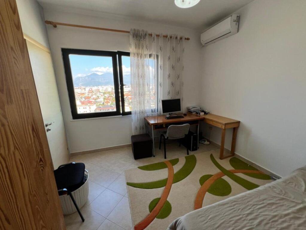 Appartamento 2+1 in Vendita, Via Besim Alla, Vicino a Helios Gastronomia