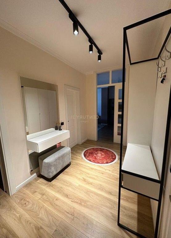 2+1 apartment for rent in Shkoze, Tom Doshi Complex.