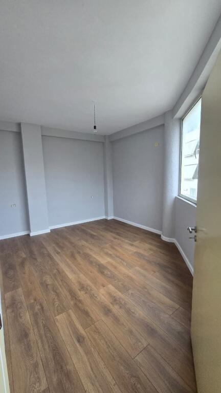 In vendita, Appartamento 1+1, Fresku, Tirana