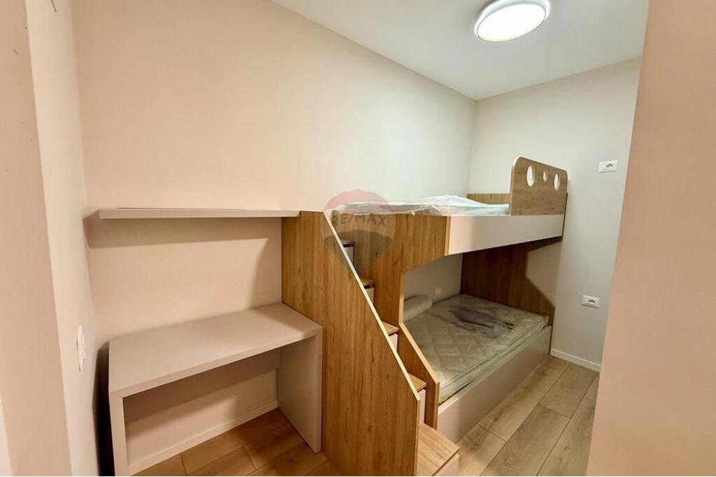 APARTAMENT 2+1 PËR QIRA NE ASTIR
