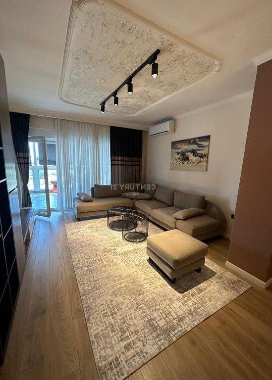2+1 apartment for rent in Shkoze, Tom Doshi Complex.