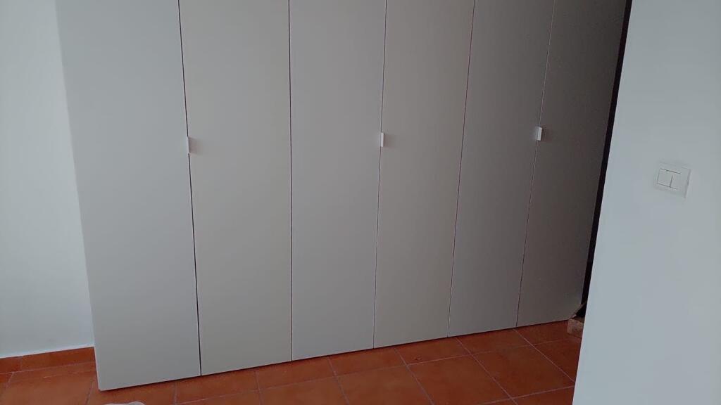 2+1, complesso fratar a Astir, prezzo 450 euro