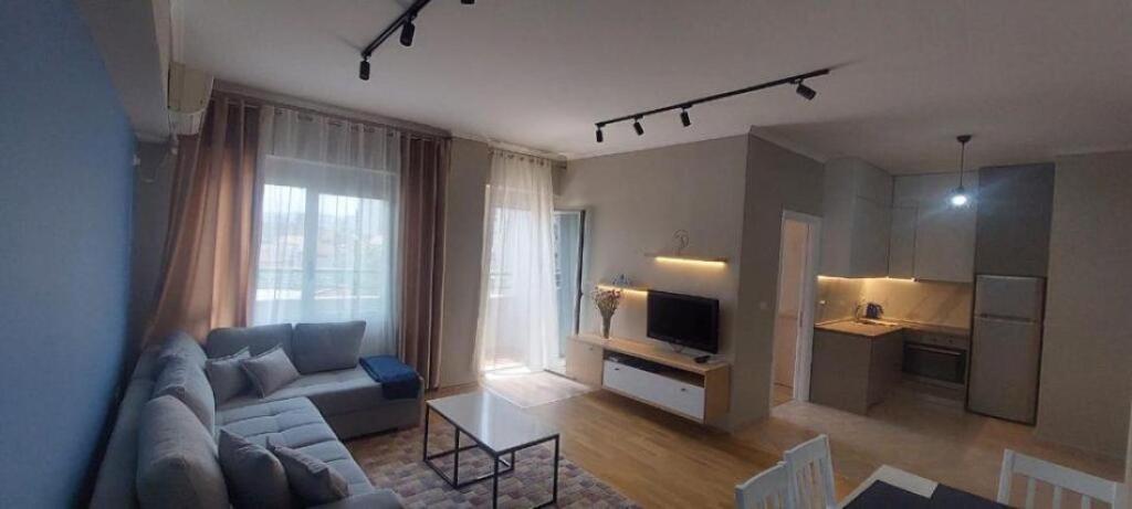 APARTMENT FOR RENT 1+1 DIBRES STREET 600 EURO