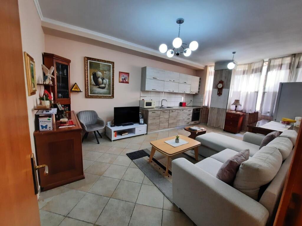 KODRA E DIELLIT_VENDESI APPARTAMENTO 2+1