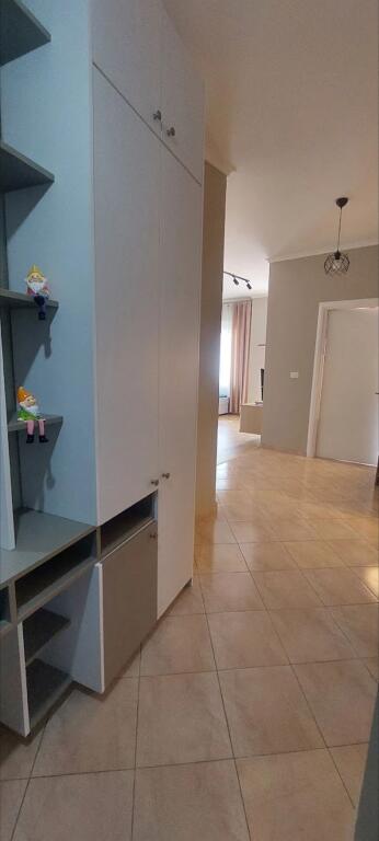 ✨ Appartamento moderno 1+1 in affitto ✨ 📍 Vicino al Ginnasio Partizani, Rruga e Dibrës
