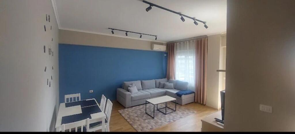 ✨ Appartamento moderno 1+1 in affitto ✨ 📍 Vicino al Ginnasio Partizani, Rruga e Dibrës