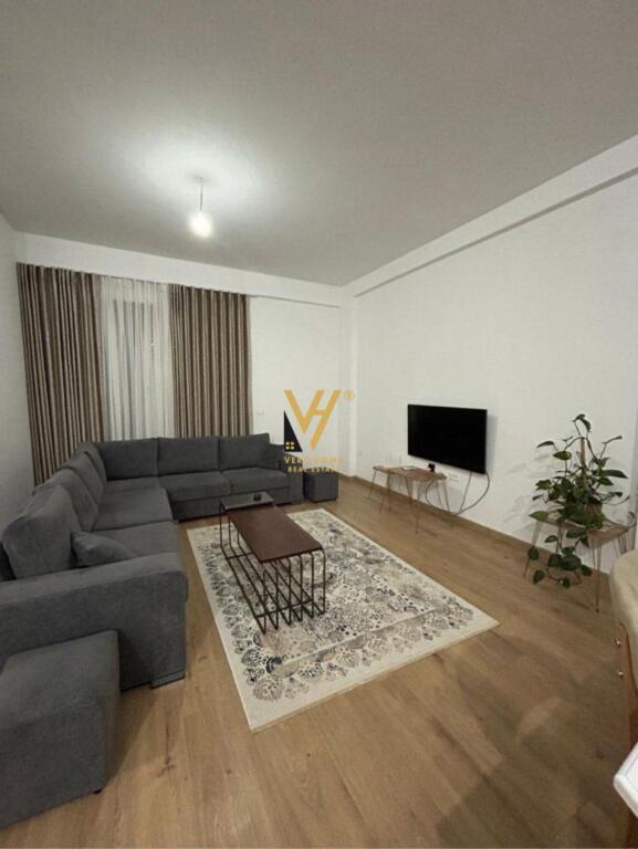 JEPET APARTAMENT 1+1 ME QIRA PRANE TEG 500 EURO